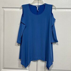 NWOT NY Collection Women 2X Blue Cold Shoulder Shark Hem Top